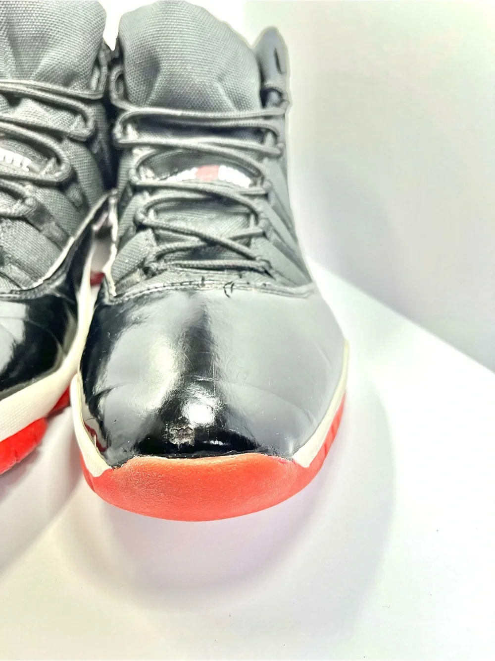 Nike Air Jordan 11 Retro Bred Men’s Size 13